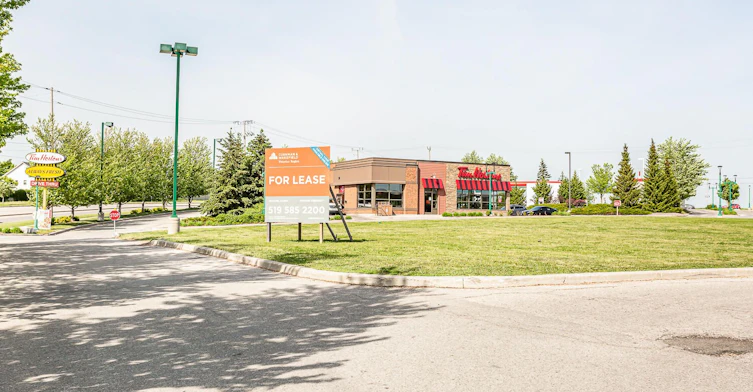 258 Mcmeeken Drive, Cambridge, ON, N3C 4N8 - 41