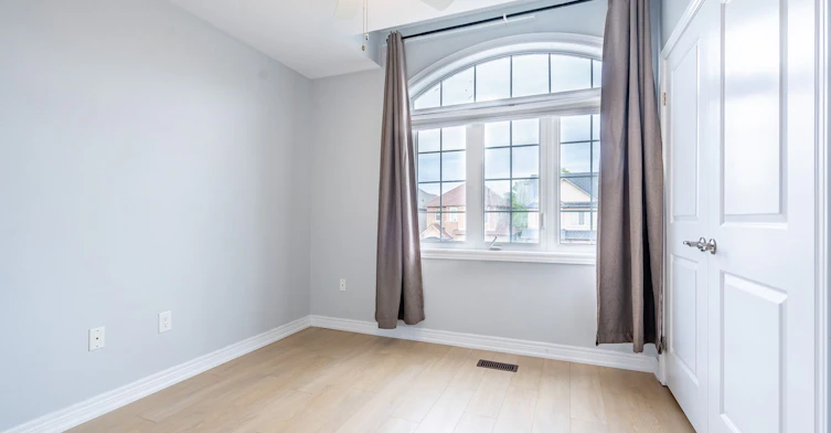 113 Echovalley Drive, Hamilton, ON, L8J 0H1 - 12