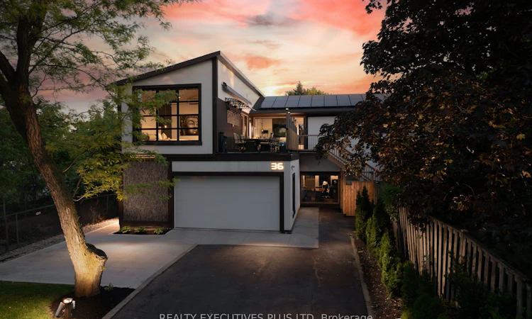 36 Lakeview Drive