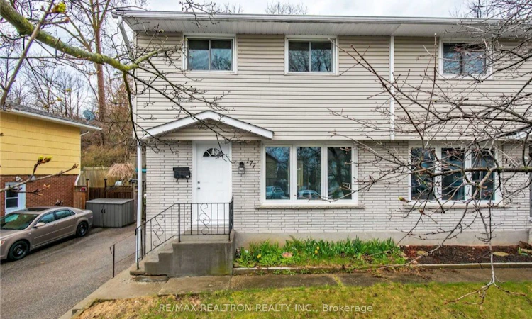 177 Woodside Avenue