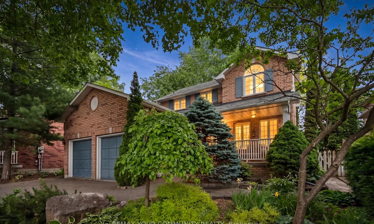 428 Union Street W