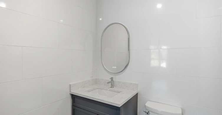 104-369 Hunter Street W, Peterborough, ON, K9H 2M5 - 3