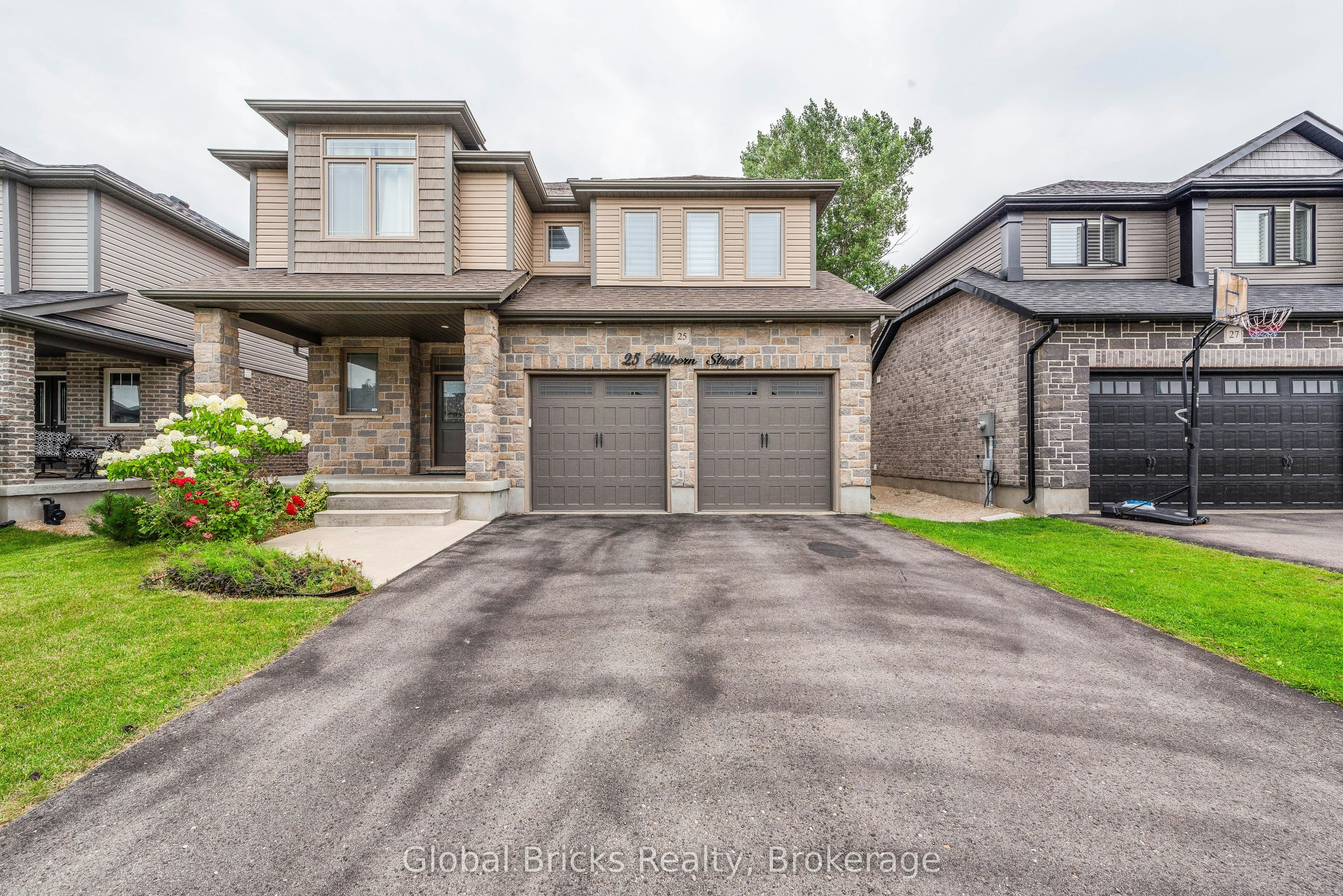 25 Hilborn Street, East Luther Grand Valley, ON, L9W 6V1