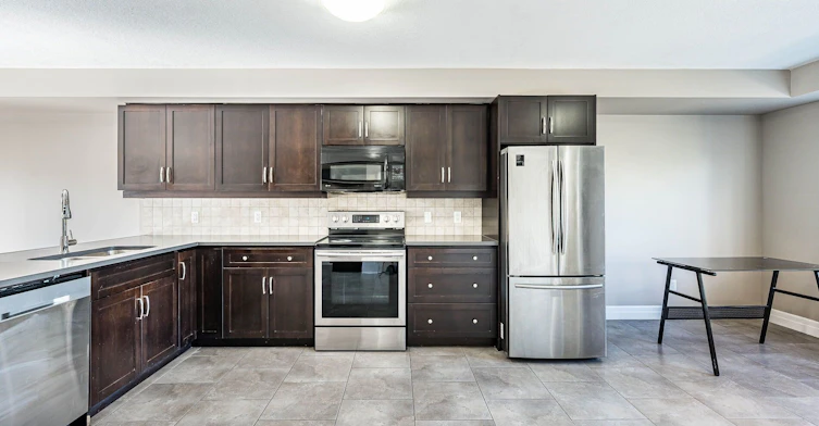 15-275 Old Huron Road E, Kitchener, ON, N2R 1P9 - 5