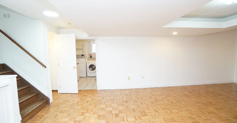 Gound & Bsmt-594 Queen Victoria Drive, Hamilton, ON, L8W 3E5 - 26