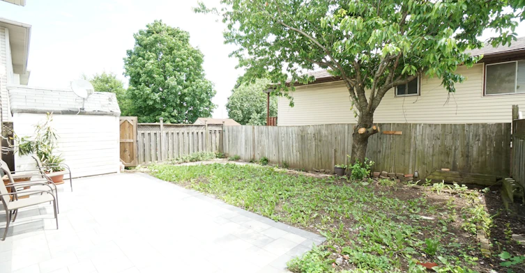 Gound & Bsmt-594 Queen Victoria Drive, Hamilton, ON, L8W 3E5 - 34
