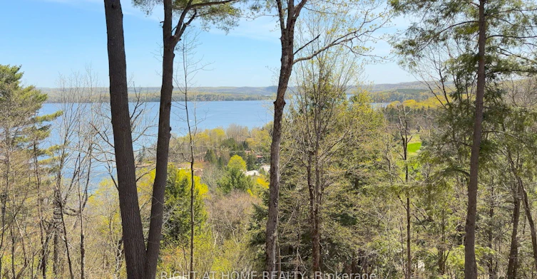 202-13 Tree Tops Lane, Huntsville, ON, P1H 1B3 - 2