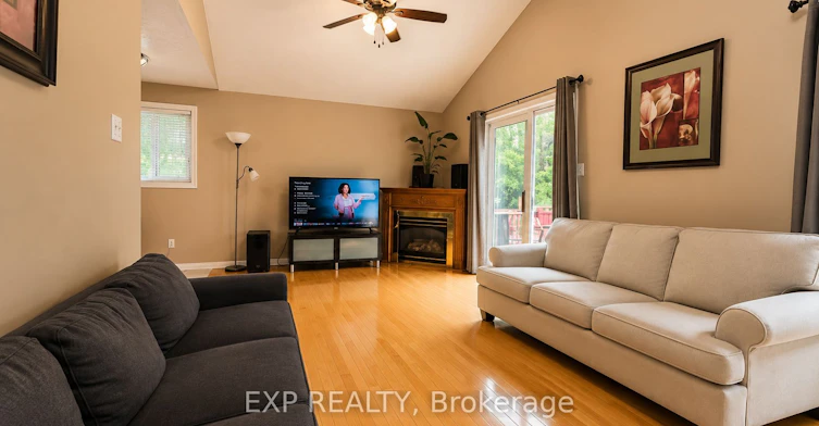 Upper-287 Resurrection Drive, Kitchener, ON, N2N 3H4 - 8