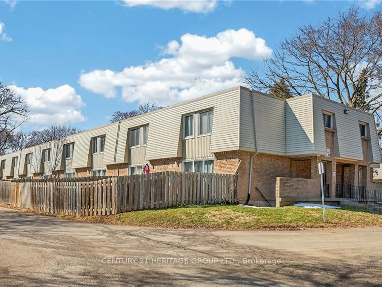 182-17 Old Pine Trail, St. Catharines, ON, L2M 6P9