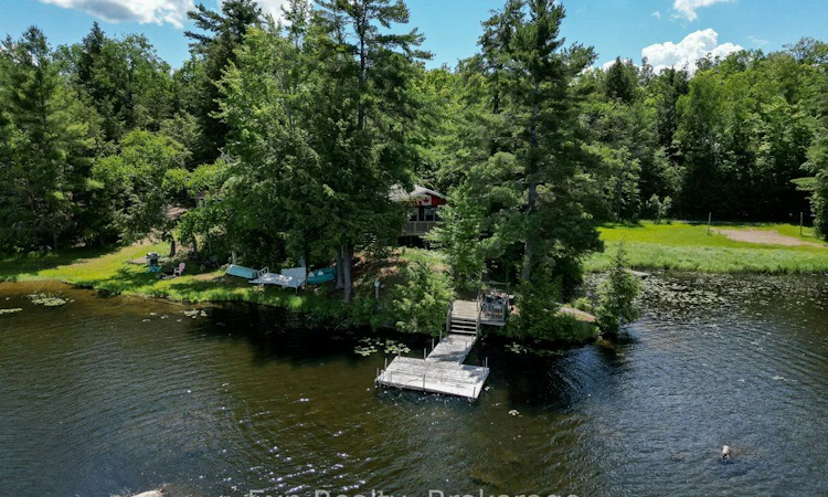 40 Twin Shore Lane