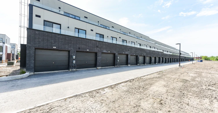92-92 Everett Common, St. Catharines, ON, L2P 0H1 - 2