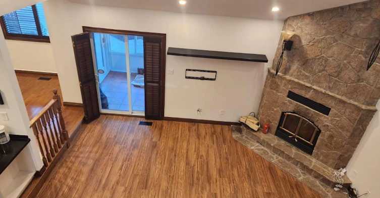 11 Westlawn Drive, Hamilton, ON, L9B 2J4 - 4
