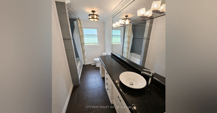 372 Kribs Street, Cambridge, ON, N3C 3L6 - 9