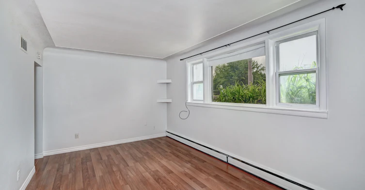 0-1230 Queens Boulevard, Kitchener, ON, N2M 1C3 - 4