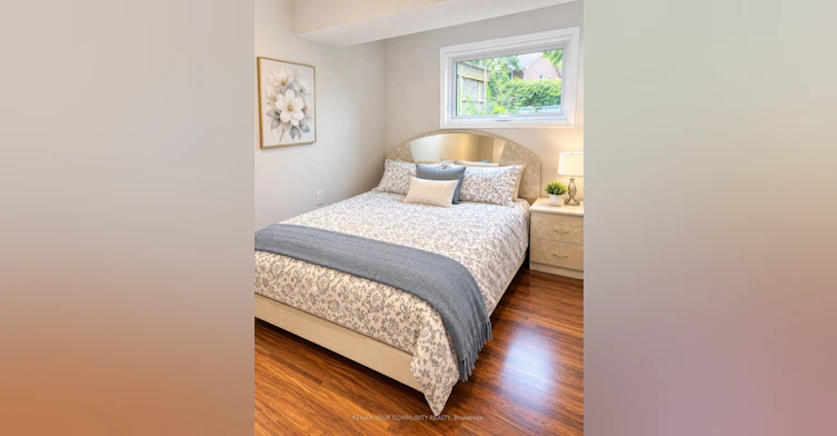 3237 Corry Crescent, Niagara Falls, ON, L2G 7G2 - 4