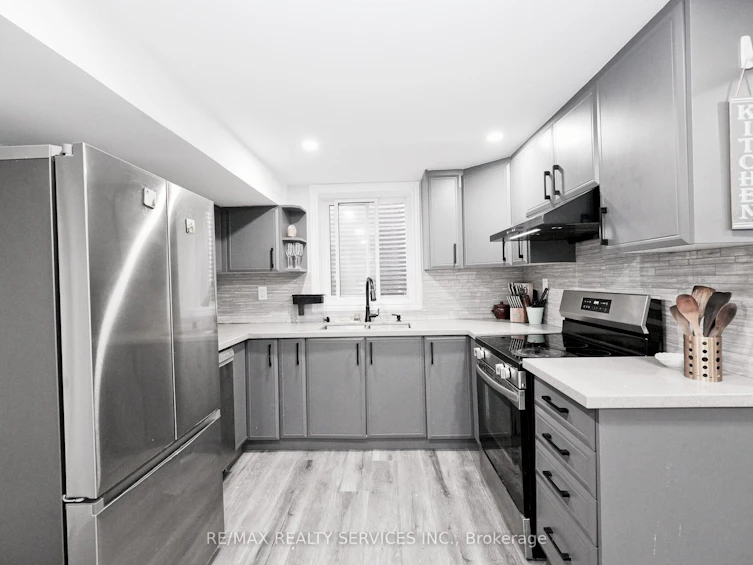8 Yeoman Drive, Brantford, ON, N3R 7S8 - 39