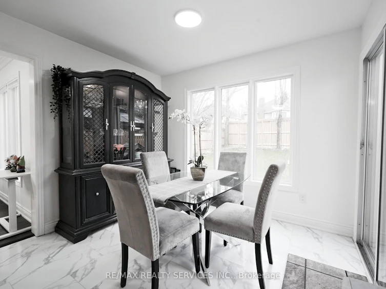 8 Yeoman Drive, Brantford, ON, N3R 7S8 - 11