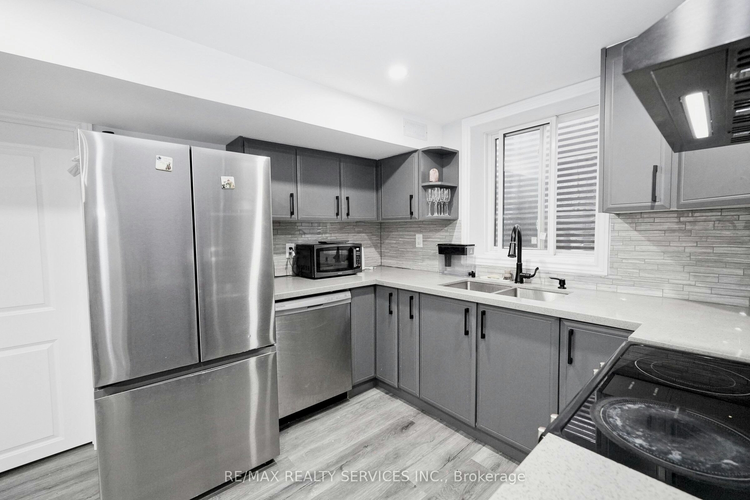 8 Yeoman Drive, Brantford, ON, N3R 7S8 - 38