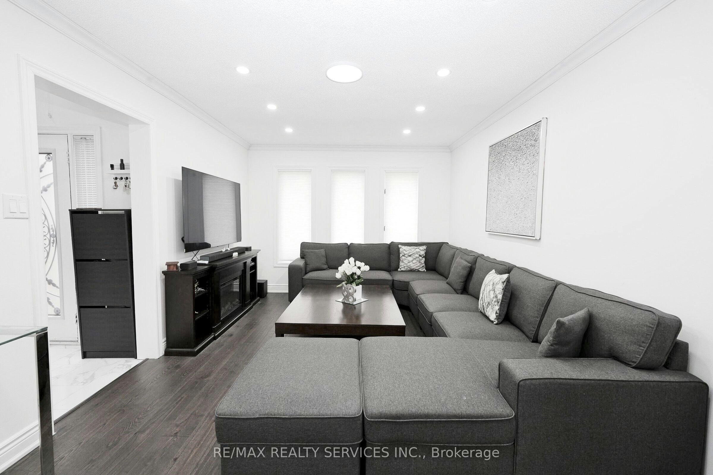 8 Yeoman Drive, Brantford, ON, N3R 7S8 - 8