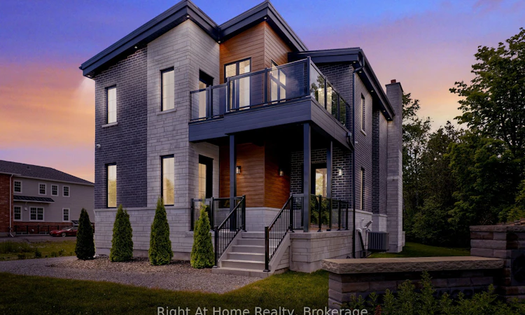 213 Suzanne Mess Boulevard