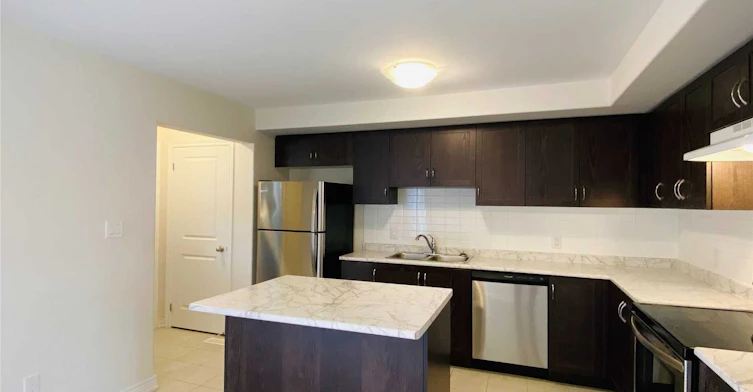 867 Broadway Boulevard, Peterborough, ON, K9H 0J1 - 7