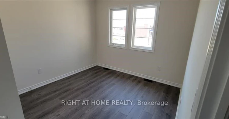 36 Granite Ridge Trail, Hamilton, ON, L8Y 1B5 - 12
