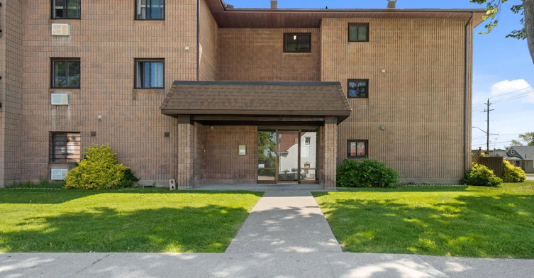 107-72 Main Street E, Port Colborne, ON, L3K 5Z8 - 8