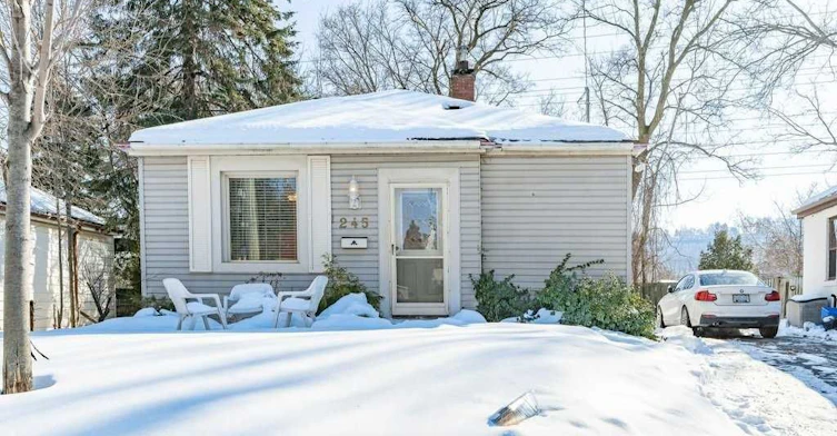 245 Haddon Ave Avenue, Hamilton, ON, L8S 1X9