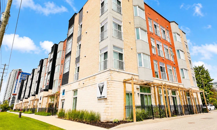 112-253 Albert Street