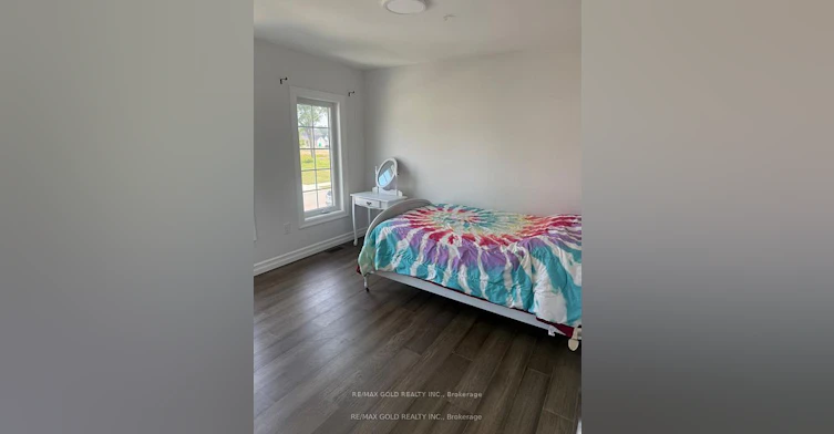 53 Redwood Drive, Kingsville, ON, N0R 1B0 - 5