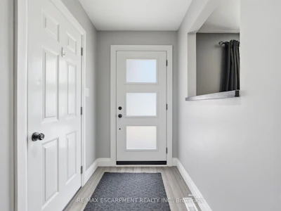 53 Glaceport Avenue - 4