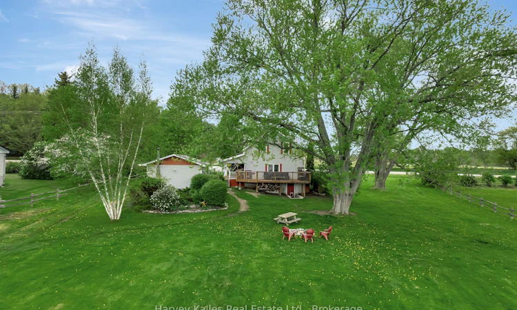 13965 Loyalist Parkway