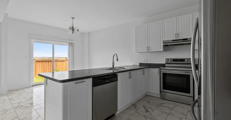 56 Rockledge Drive, Hamilton, ON, L0R 1P0 - 7