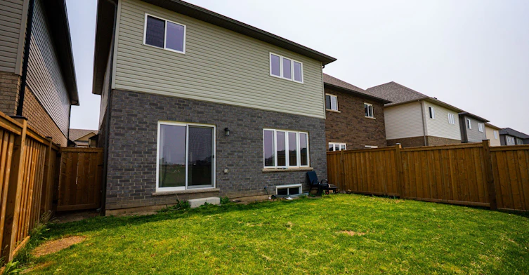 56 Rockledge Drive, Hamilton, ON, L0R 1P0 - 29