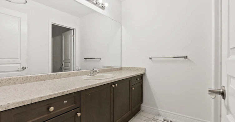 56 Rockledge Drive, Hamilton, ON, L0R 1P0 - 22