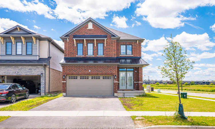 4 Midhurst Heights