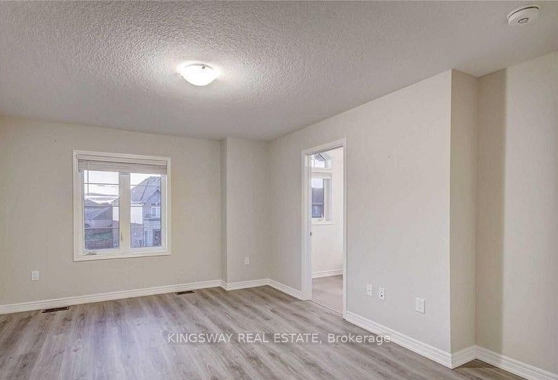 16 Bradbury Road, Hamilton, ON, L8J 0L1 - 5
