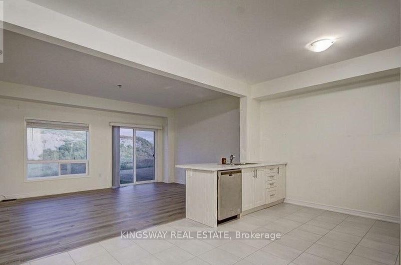 16 Bradbury Road, Hamilton, ON, L8J 0L1 - 2