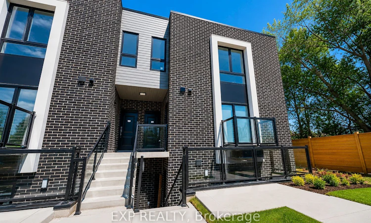 206-6065 Mcleod Road