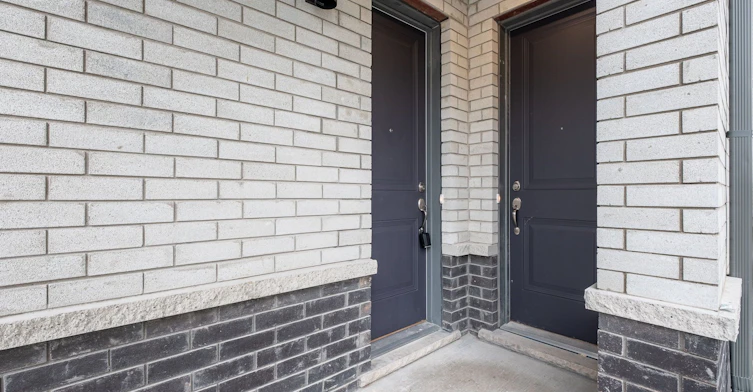 902-160 Densmore Road, Cobourg, ON, K9A 0X8 - 3