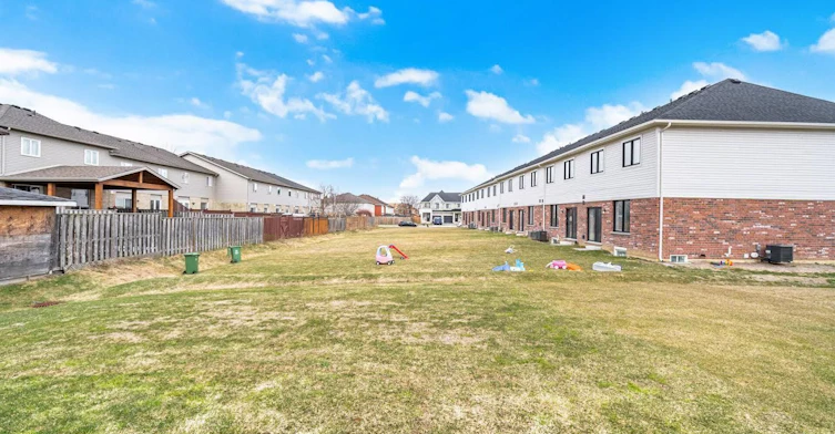 2-30 Mia Drive, Hamilton, ON, L9B 0K1 - 23