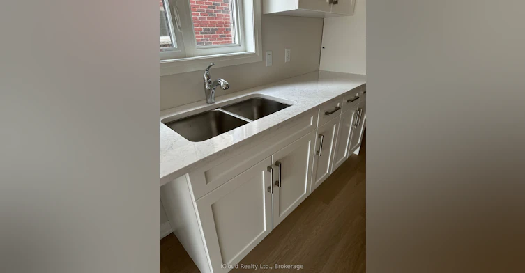 5 Wilson Court, Thorold, ON, L2V 4Z8 - 3