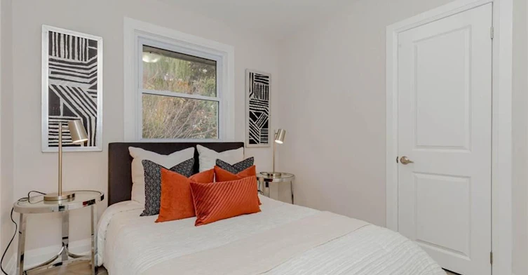Main-128 Clarendon Avenue, Hamilton, ON, L9A 3A5 - 14