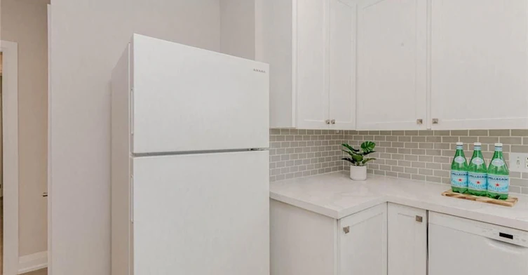 Main-128 Clarendon Avenue, Hamilton, ON, L9A 3A5 - 6
