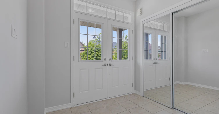 25 Munro Circle, Brantford, ON, N3T 0R1 - 6