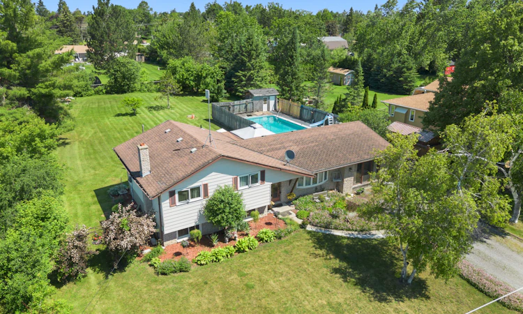 19 Janet Drive