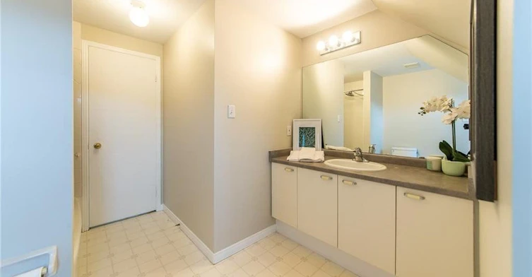 426 Downsview Place, Waterloo, ON, N2K 3T9 - 11