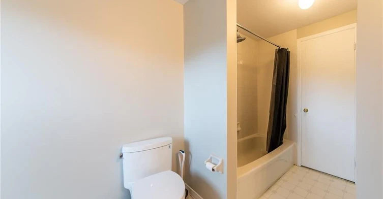426 Downsview Place, Waterloo, ON, N2K 3T9 - 12
