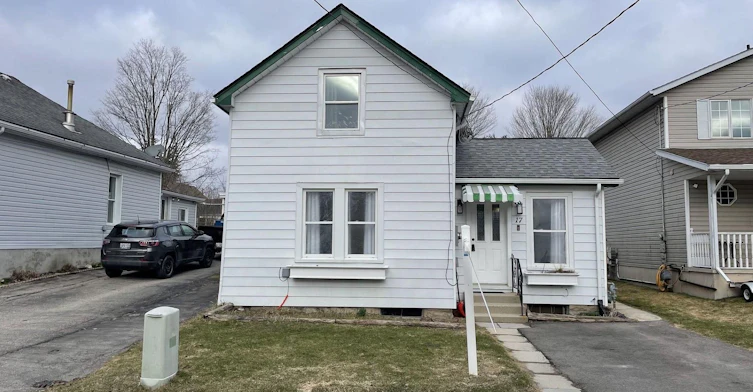 17 Dover Street, Woodstock, ON, N4S 3L7 - 2