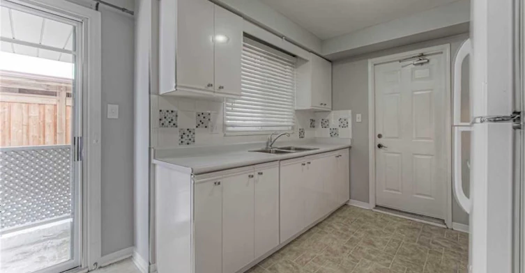 14 Amblecote Place, Hamilton, ON, L8W 3E9 - 11